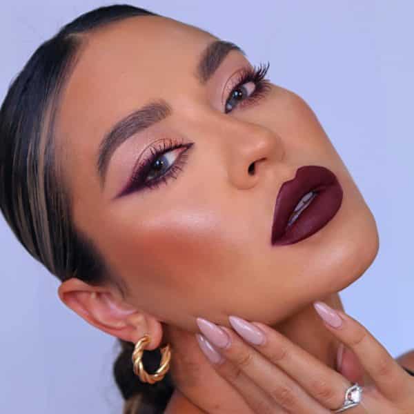Anastasia-Beverly-Hills-review-17-1024x1024-1-600x600