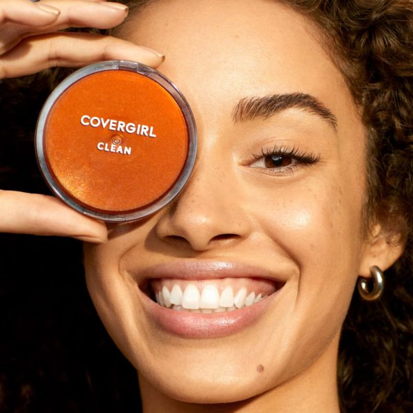 Covergirl-Review-2-1-600x600