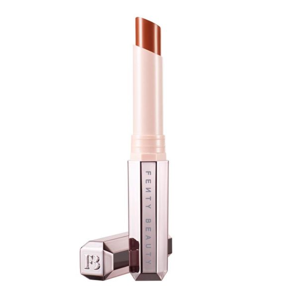 Fenty-Beauty-Mattemoiselle-Plush-Matte-Lipstick-Review-1-600x600