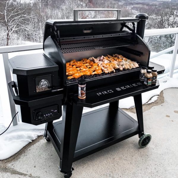 Pit-Boss-Smoker-Review-16-600x600