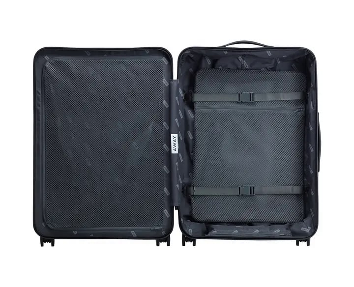 Away-Luggage-Review-5