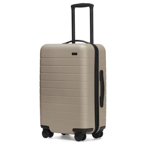 Away-Luggage-Review-9-600x600